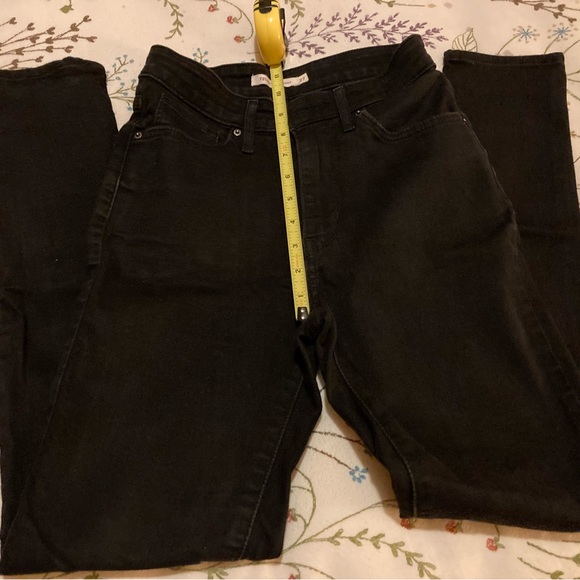 Levi’s 721 High Rise Skinny Black jeans • Size 27/4 R • NWOT • new, never worn - Picture 4 of 5